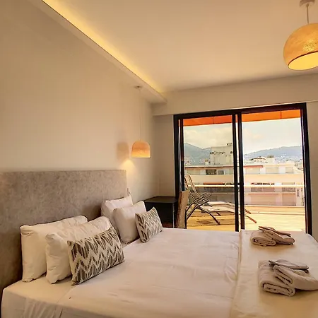 Nestor&jeeves - Sky Light Terrace - Hyper Center - By Sea - Floor Apartman