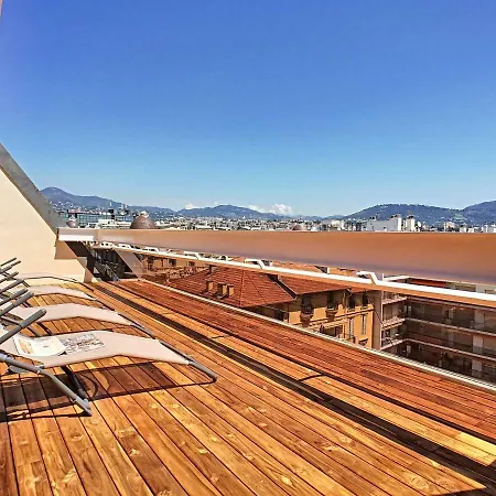 Nestor&jeeves - Sky Light Terrace - Hyper Center - By Sea - Floor Apartment